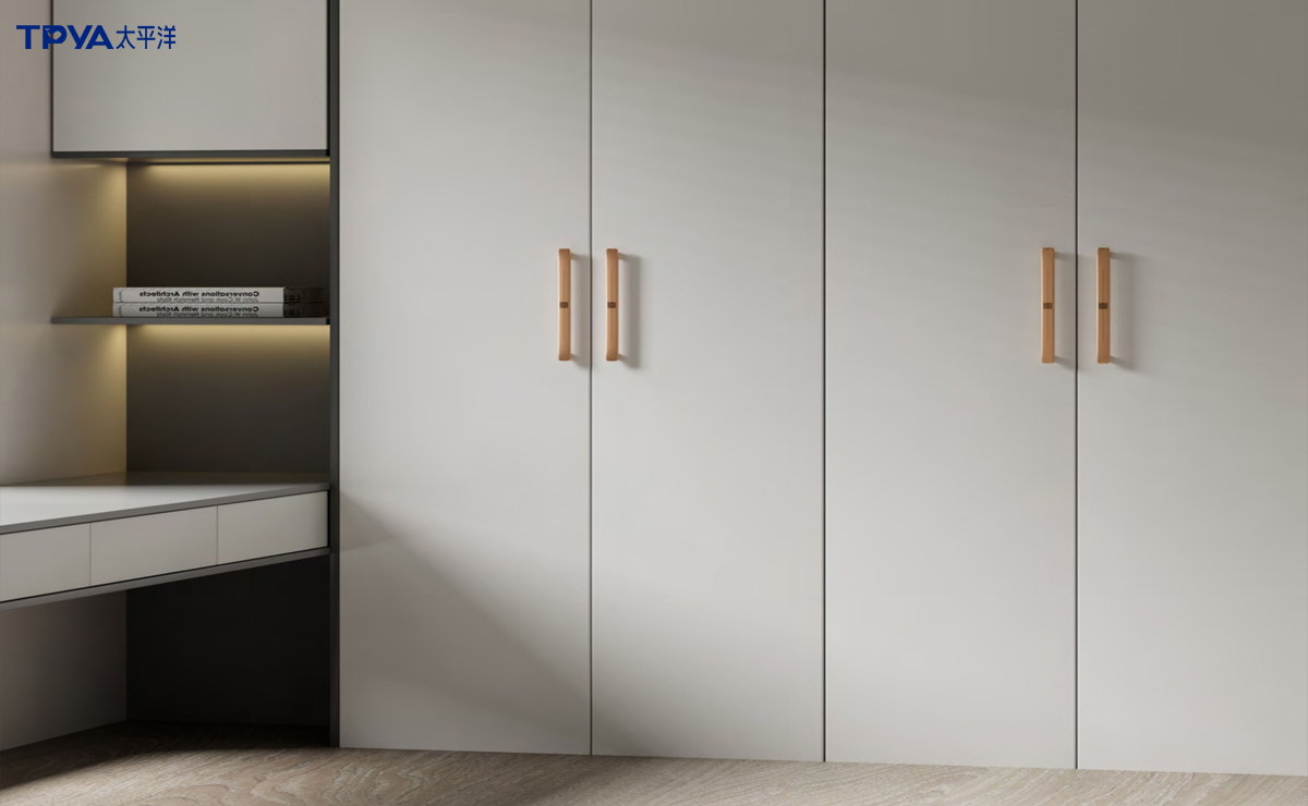 安装门把手应该离地面多高合适？