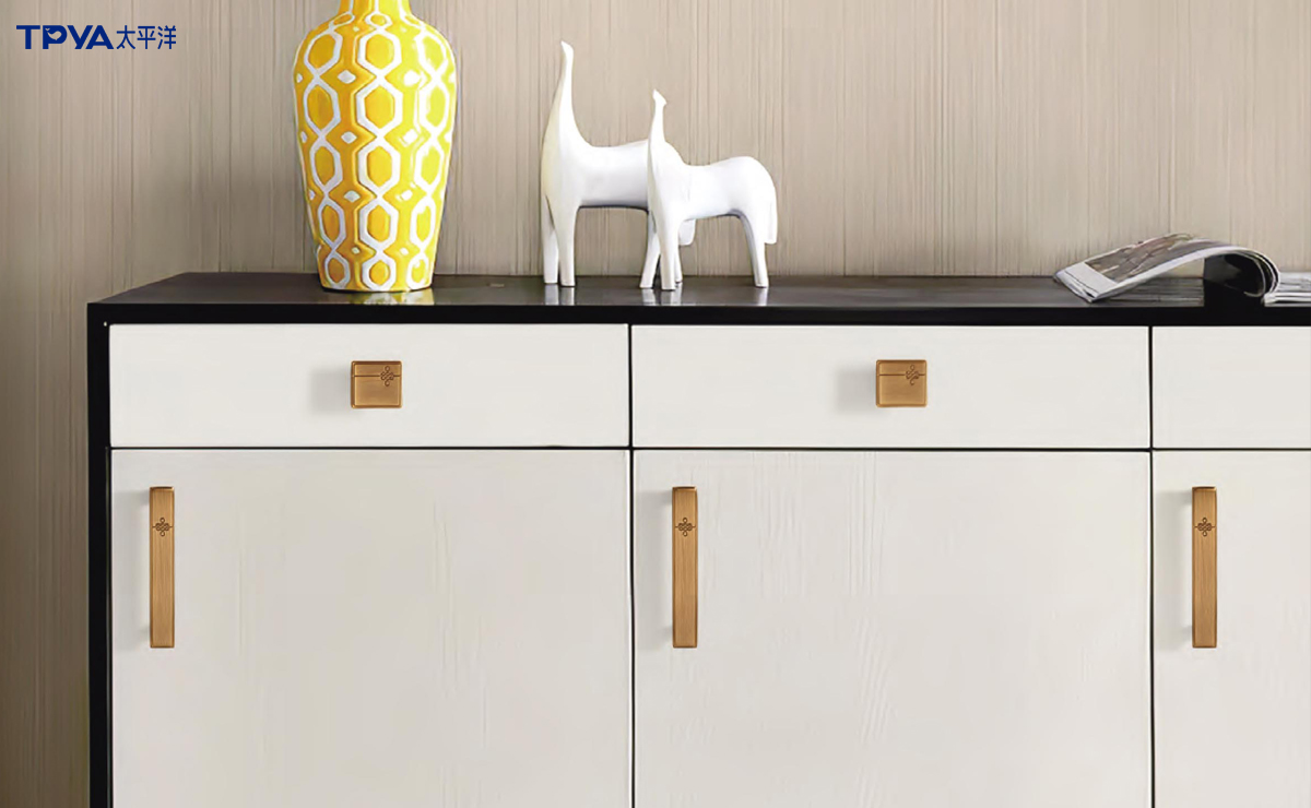 柜门把手虽然不起眼，但却不可忽视